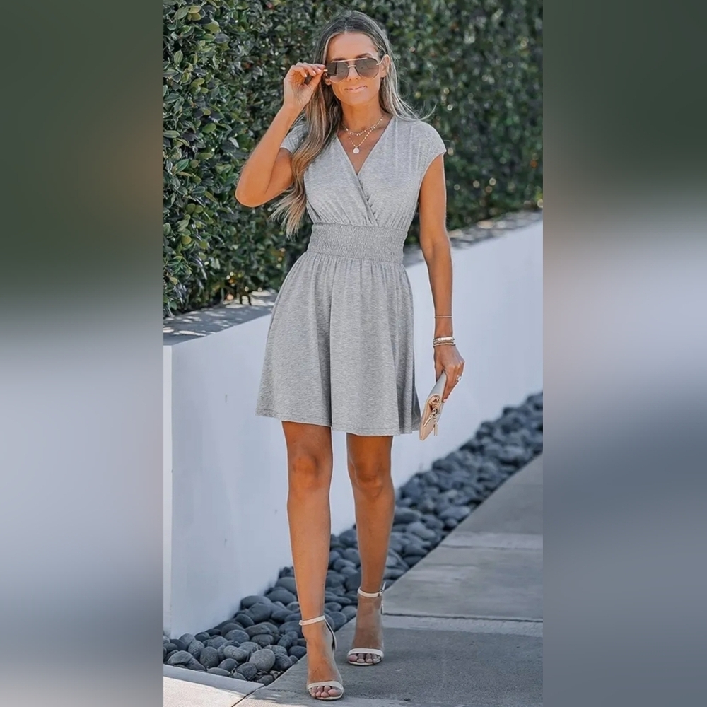 Cupshe Elegant Heathered Gray Plunge Neckline Mini Dress W/ Ruched Waist